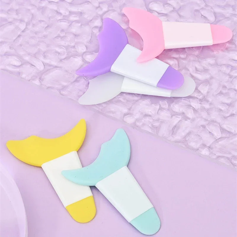 Multi-functional silicone eyeliner stencils eye makeup tools eyeliner stencil tool makeup tools eyes makeup assist helper aid marscara drawing lipstick wearing reusable beauty tool