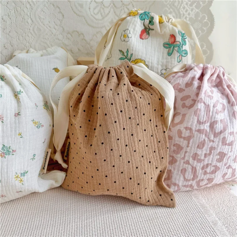 100% õ�� ��ư ���� ���� ����, �߿�  ������ ĳ����, �Ϳ��� �޺� ������ �μ� ��ν�Ʈ�� �Ŀ�ġ, 27x25cm