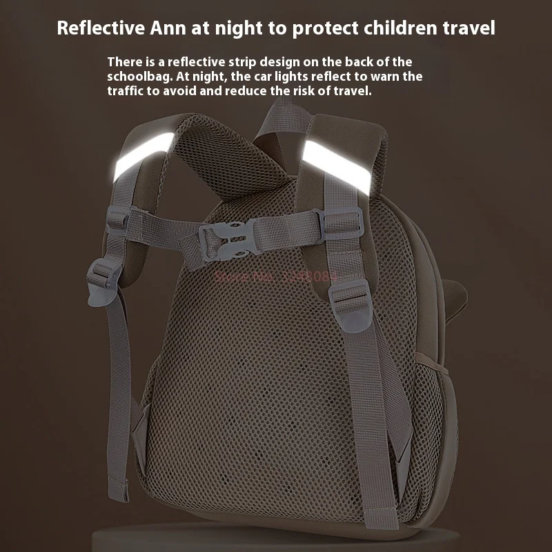 Disney's new kindergarten backpack for boys 1-5 years old cartoon backpack cute mini durable waterproof baby backpack 4