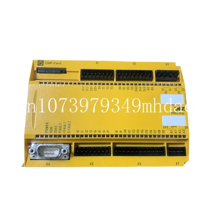 

Безопасное реле Pilz PNOZ m1p 773100 Новая фотография
