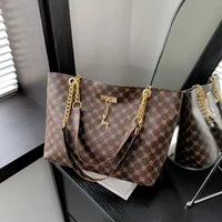 Nouveau sac à main presbytie Texture cuir souple grande capacité fourre-tout femmes sac avec accessoires suspendus sac à bandoulière 1