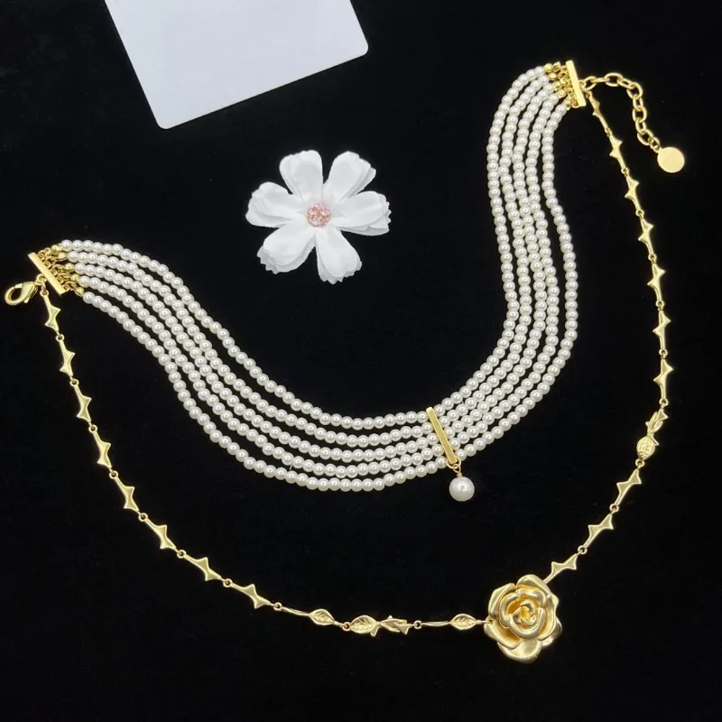 

2024 Fashion Pearl Spliced Flower Jewelry necklace for women