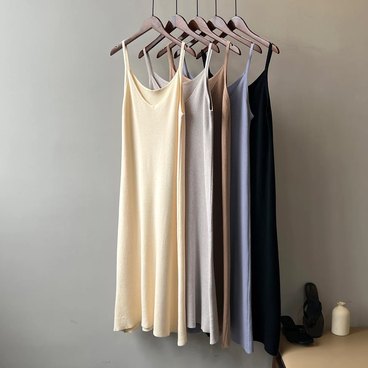 

Knitting Women Dresses Solid V Neck Basic Korean Fashion Vintage Vestidos De Mujer Loose Spring Summer Robe Femme
