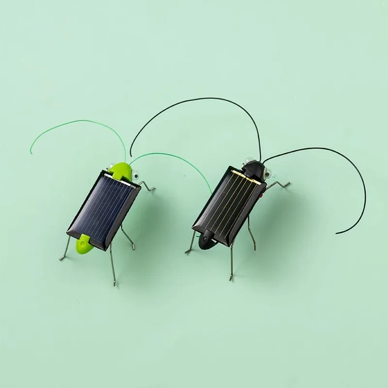 Solar Energy Control Insect Figurine Locust Grasshopper Modeling Educational Science Technology Creative Toy Tricking Toy Gift