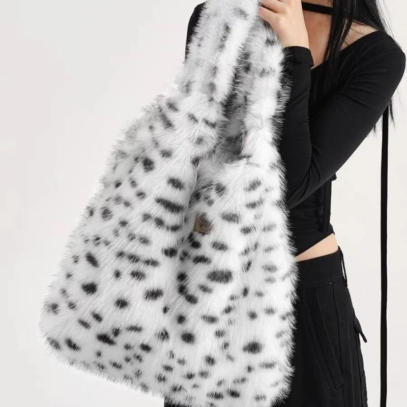 Korean Fashion Fluffy  Women Faux Fur Leopord Shoulder Bag Tote Bags Large Capacity Winter Plush Handbag Soft Lightweight