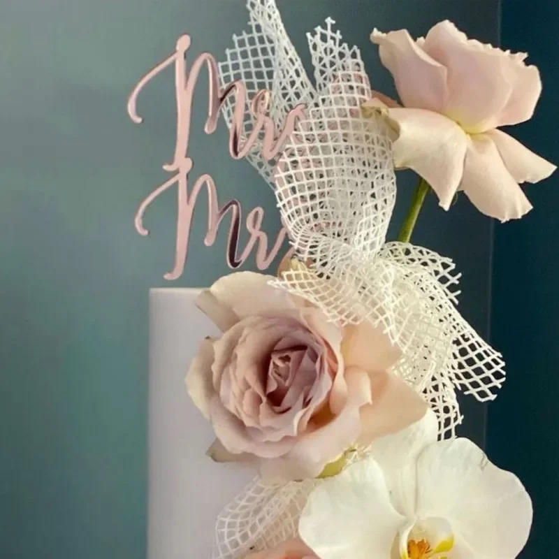 Gold Mr&Mrs Wedding Cake Topper Rose Gold Bride and Groom Acrylic Cake Topper for Wedding Engagement Party Decorations cake topper cake toppers