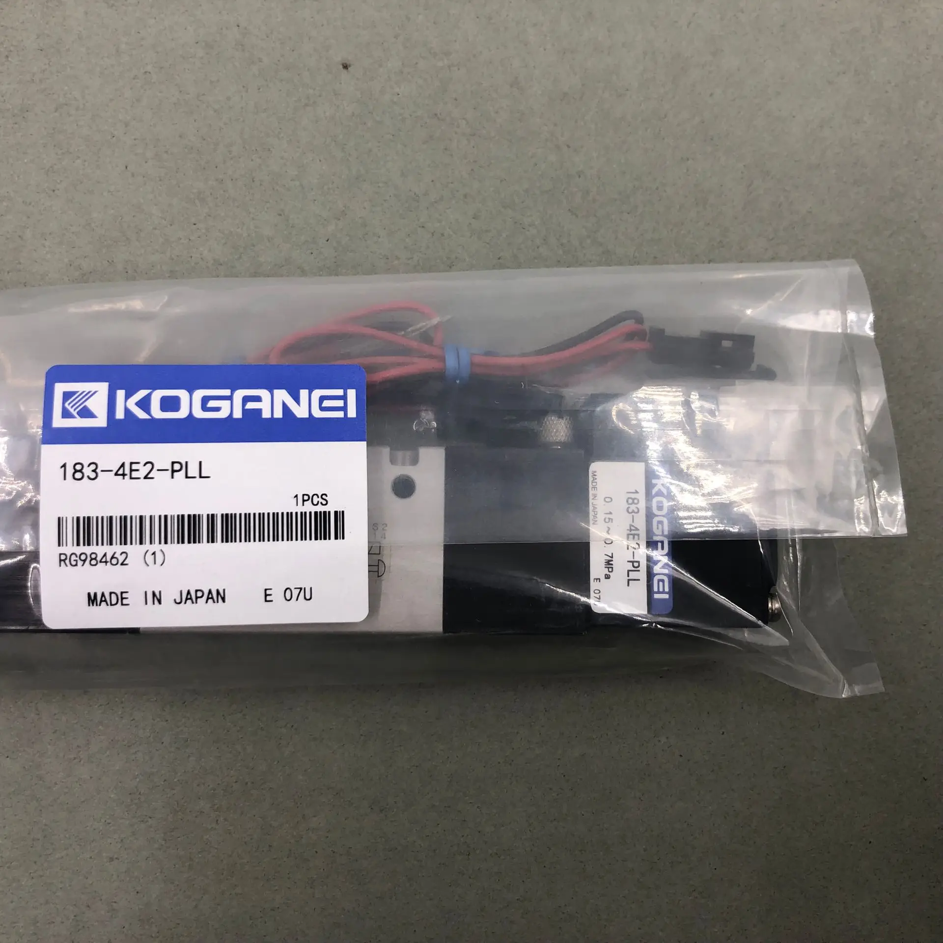 

New Original KOGANEI solenoid valve 183-4E2-83-PLL