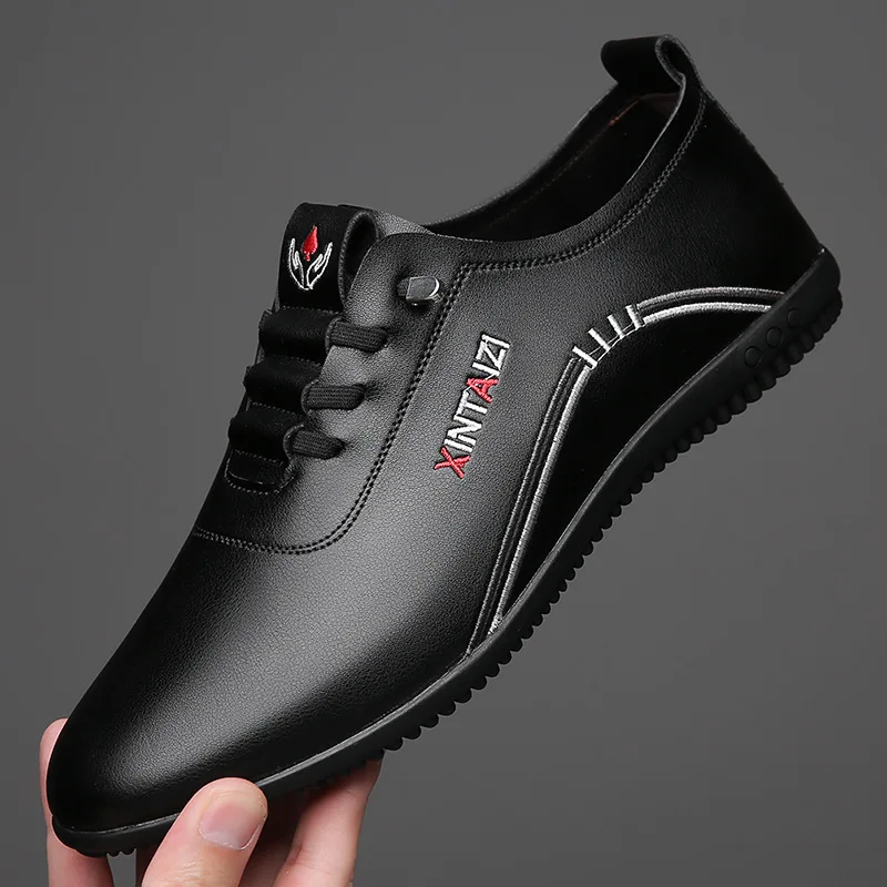 2024 casual men leather shoes Versatile Business White footwear Fashion anti slip comfortable loafers male new lightweight flat 4