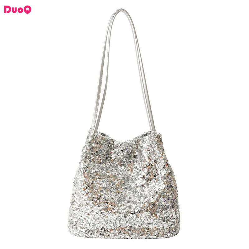 

2024 New Sequin Women's Shoulder Bag with Large Capacity and Super Flash Portable Bucket Bag Exquisite and Beautiful Silver