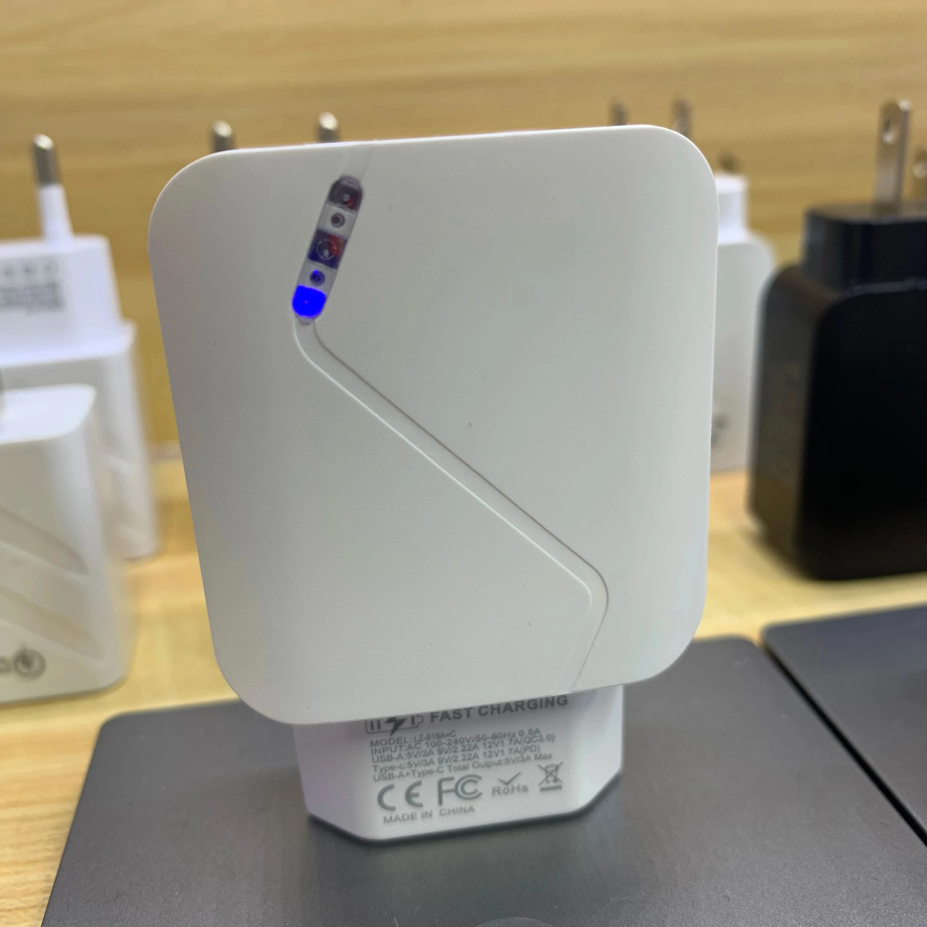 

10 шт./20 Вт USB C PD быстрое зарядное устройство QC3.0 USB быстрая зарядка для iPhone Xiaomi Samsung USB адаптер зарядного устройства с