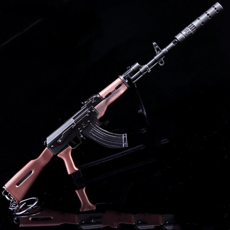 High Quality PUBG Keychain Metal Gun Model 21cm AKM QBZ95 AWM 98K Helmet Alloy Weapon Light Key Chain Birthday Gifts Toy for Kid 5