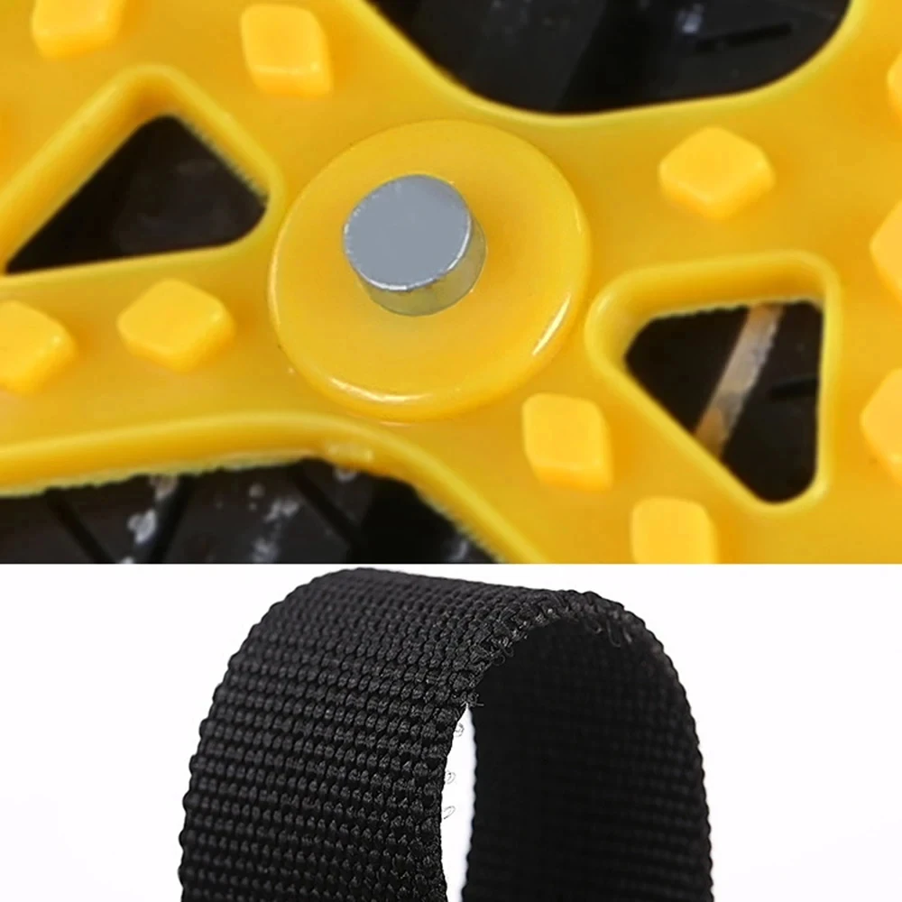 Snow anti-skid chains Wheel anti-skid chain pocket Tire cow tendon sleeve Car rescue tools 1 Pcs Car chains