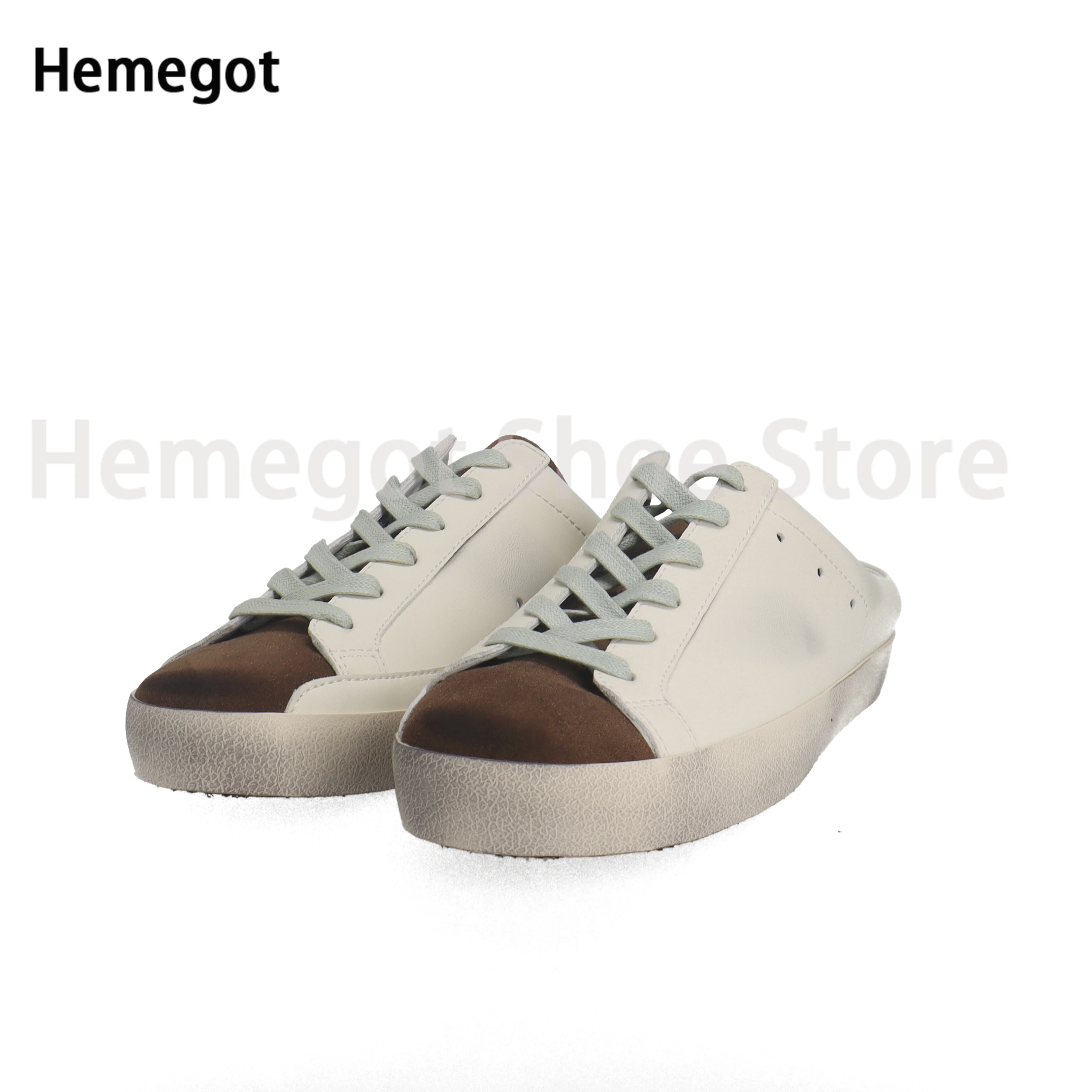 Мужские кроссовки на шнуровке