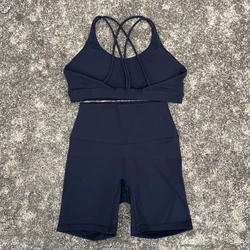 Solid Color Women's Athletic 2-Piece Yoga Set - Cross Back Sports Bra & Short Leggings - M (Black set)