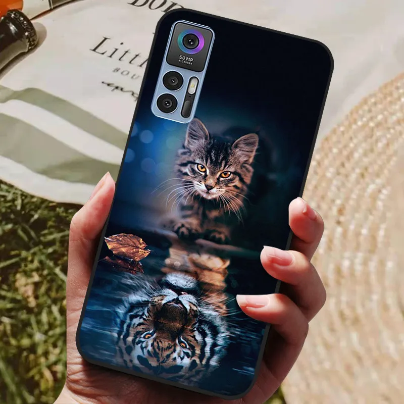 Wolf Lion Shockproof Black Silicone Phone Case Cover