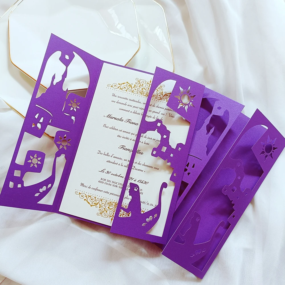 50X 보라색 라푼젤 사용자 정의 공주 웨딩 인사말 카드 DIY 골드 리본 봉투 Quinceanera 초대장
