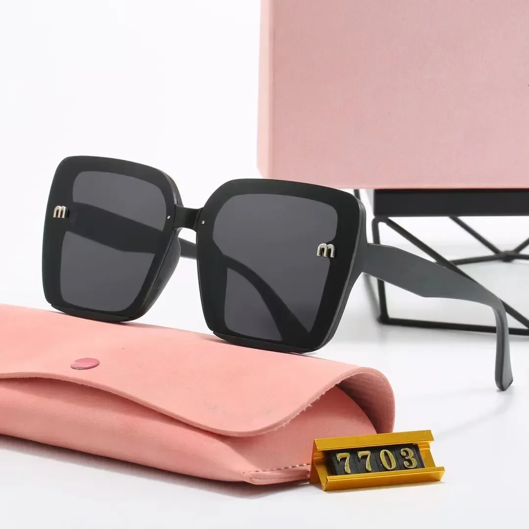 

Luxury Brand Designer Sunglasses Women Oversized Square Gradient Sun Glasses for Ladies Elegant Driving Party Eyewear UV400