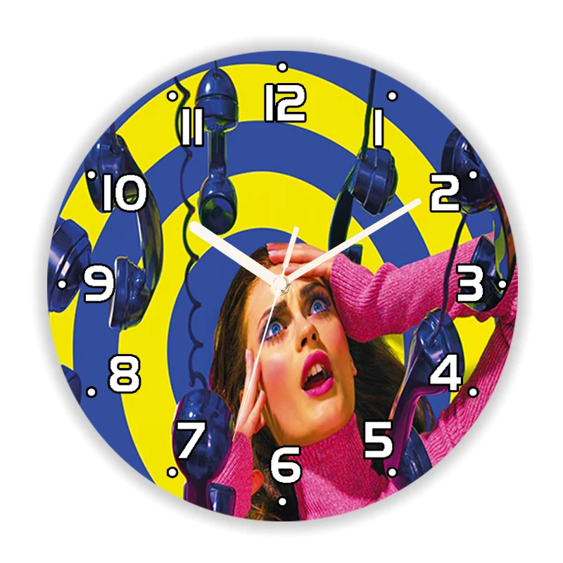 Seletty Mirror Lipstick Print Round Wall Clock for Bedroom Home Decor Modern Toiletpaper Painting Art Big Wall Watch Gift 14inch