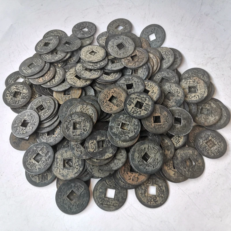 

Collection 200 Pcs China Bronze Coin Old Dynasty Antique Currency sent at random Fengshui Pendant Decoration