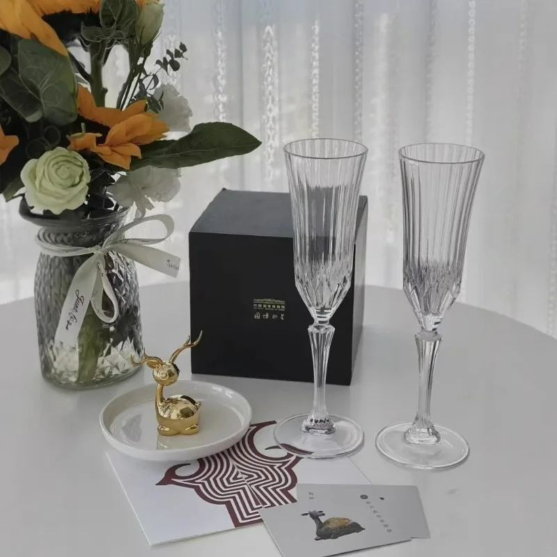 European Palace Style Champagne Glass High Stem Cocktail Martini Diamond Wine Cup Crystal Like Barware Set for Party Wedding