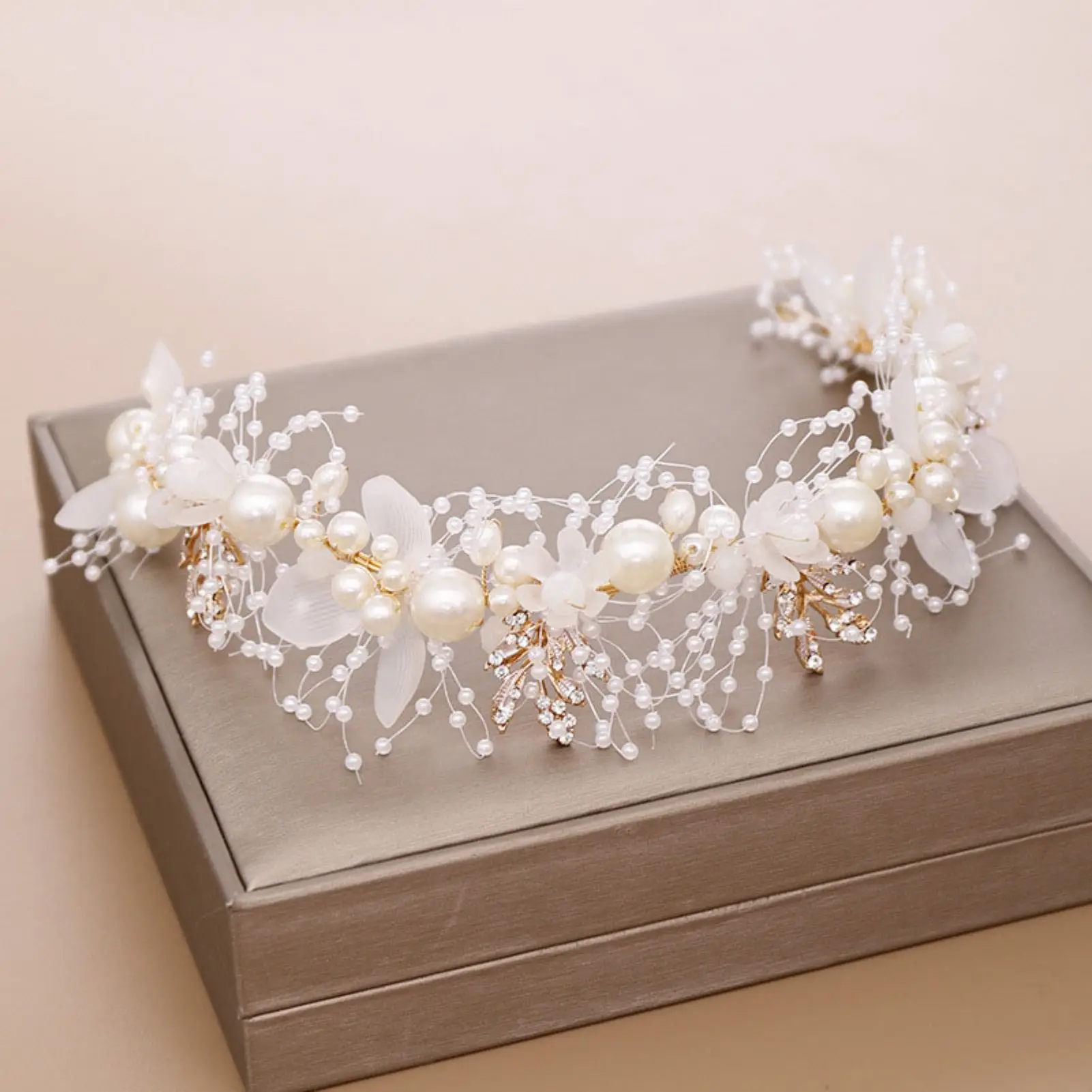 Perlen-Blumen-Stirnband Braut-Kopfschmuck Mädchen Hochzeitskrone Modischer Kopfschmuck Diademe Kronen Kristall-Kopfschmuck Haaraccessoires – Detail 8