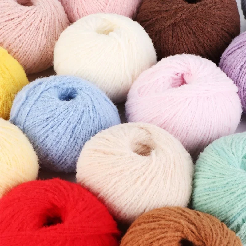 1Pc 40g  117M 4606in  Velvet Yarn Soft nylon Knitting Crochet Yarn for Crochet Sweater Hat Dolls Poke amigurumi  handicrafts 6