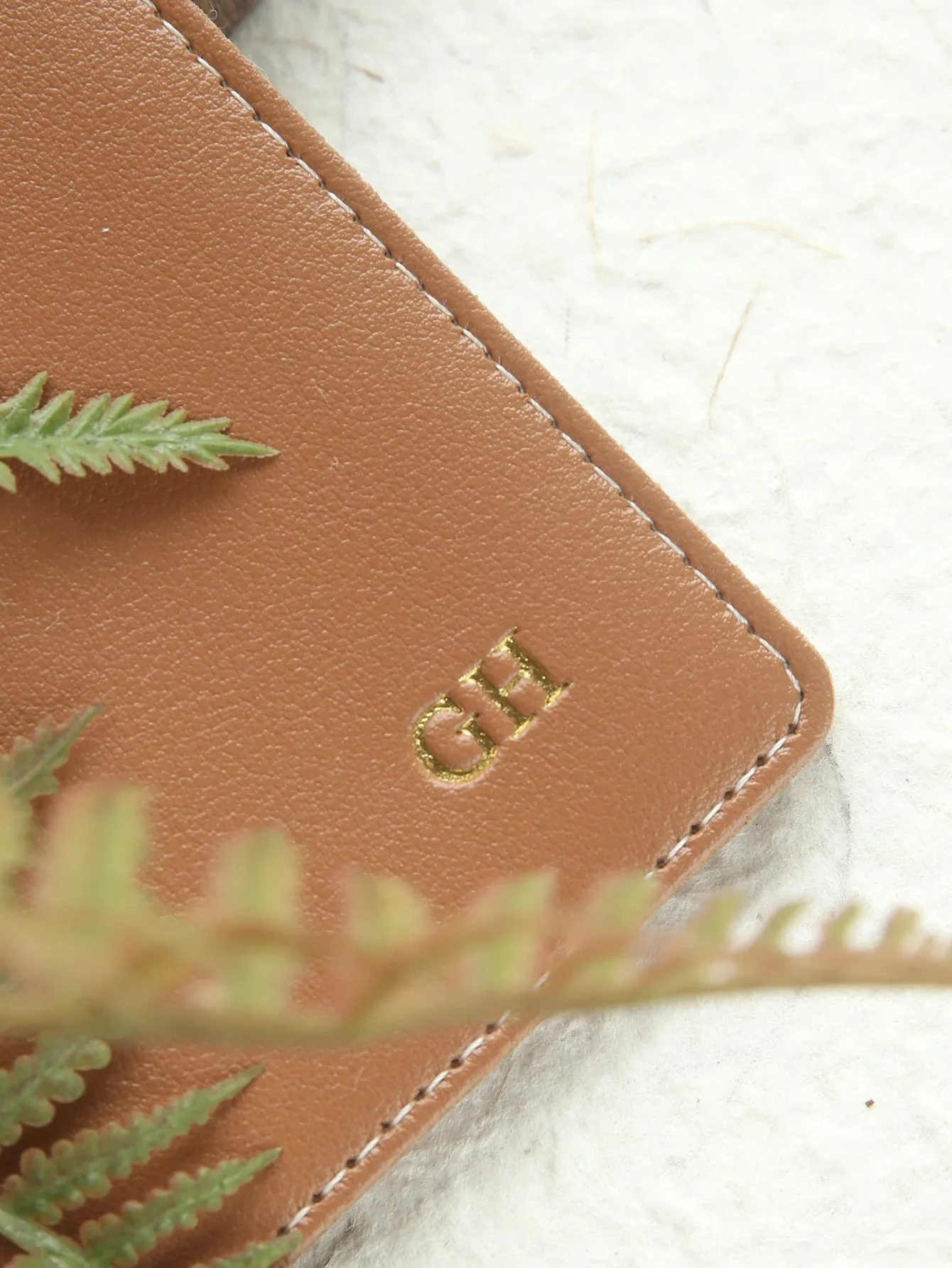 Kostenlose individuelle Namenspasshülle, Gepäckanhänger-Set, modisches PU-Leder, Ticket-Passhülle, personalisierbar, Goldprägung, Reise-Geldbörse – Detail 11