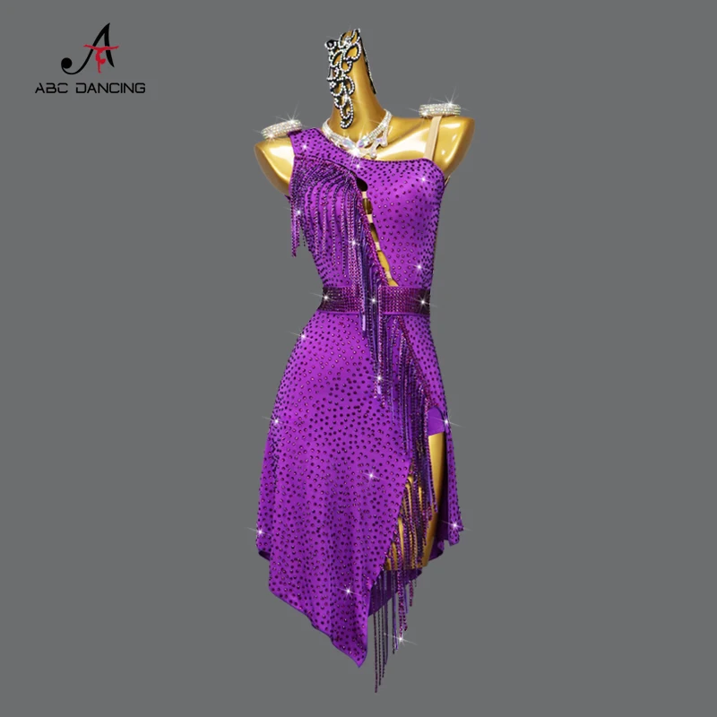 Costume Sur Mesure Mindi Pour Spectacle – Noir, Fait Main