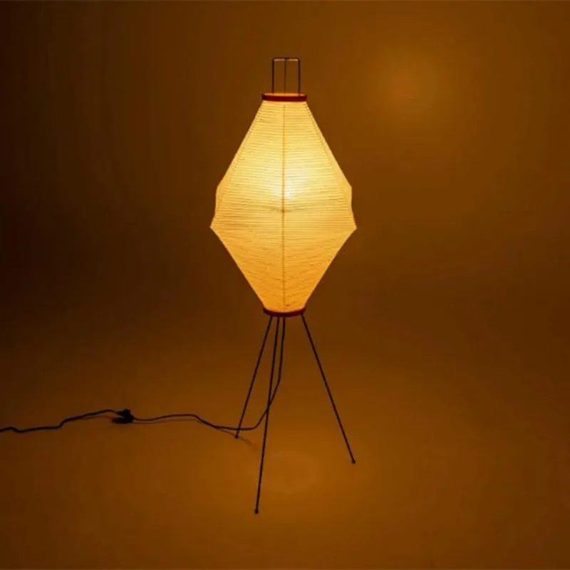 Akari 10a Floor Lamp
