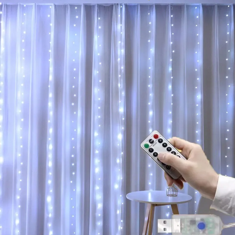 thumbnail image 1 of Guirnalda de luces LED navideñas con control remoto, USB, para bodas, dormitorio, 10 ganchos, 1 of 5
