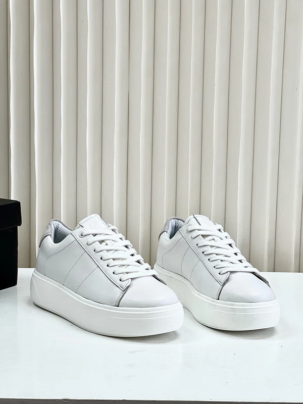 Withered Ultra Light And Comfortable Vulcanized Shoes Nordic Fashion Sneakers Women Genuine Leather Women's Shoes