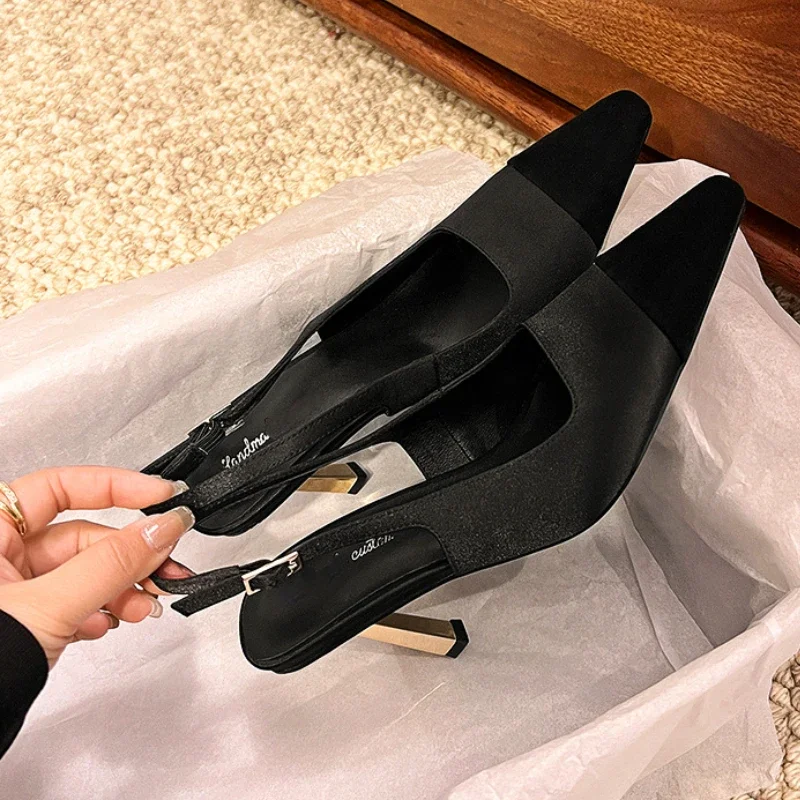 

Туфли-лодочки женские атласные, пикантные, заостренный носок, металлик, на шпильке, сандалии с ремешком на пятке, обувь под платье