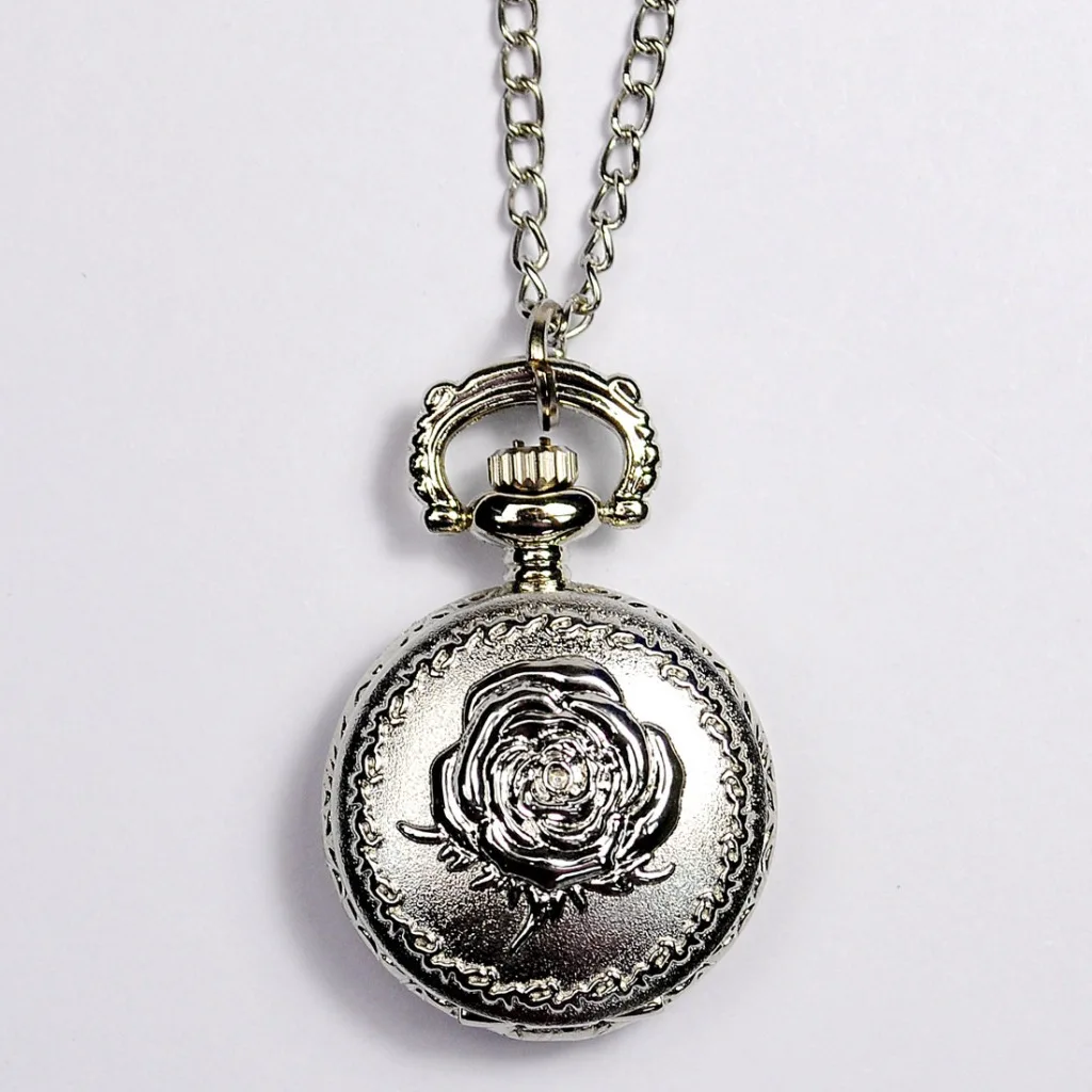 

Luxury Sliver Dial Quartz Pocket Watch for Men Women Queen Crown Flower Engraved Case Fob Chain Pendant Necklace Clock for Gift