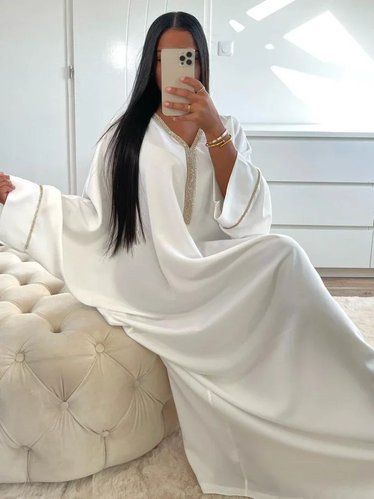 Muslim Long Dress Bat Sleeve Caftan Abaya Satin Robe Diamond Party Ramadan V Neck Kaftan Jalabiya