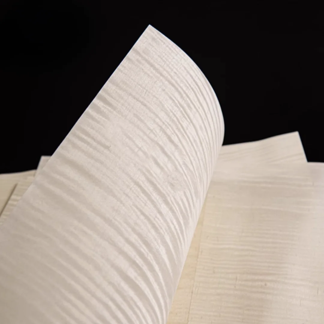Wood Veneer Size:510x350mm Thick:0.5mm Natural Bleached Maple Figured Wood Veneer Guitar face material DIY Guitar specific size veneer
