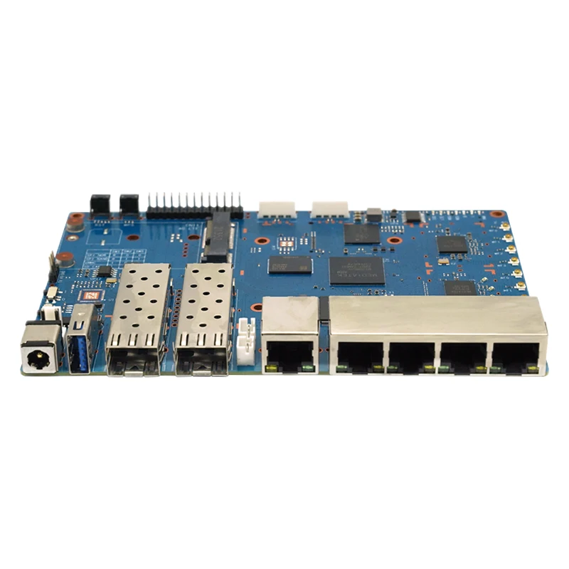 ٳ  BPI R3  , MediaTek MT7986(Filogic 830)  Wi-Fi 6/6E 2.5GbE SFP 8G eMMC ÷ º 2G DDR RAM