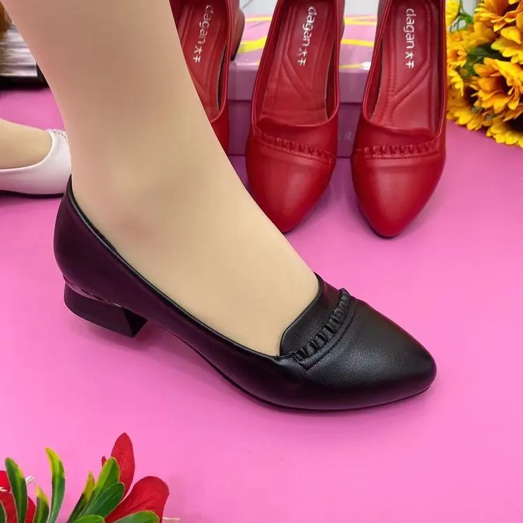 Spring Women Pumps Shoes Pointed Toe Women Flat Shoes Solid Color Slip On Casual Soft Comfort Pu Leather Chaussure Femme