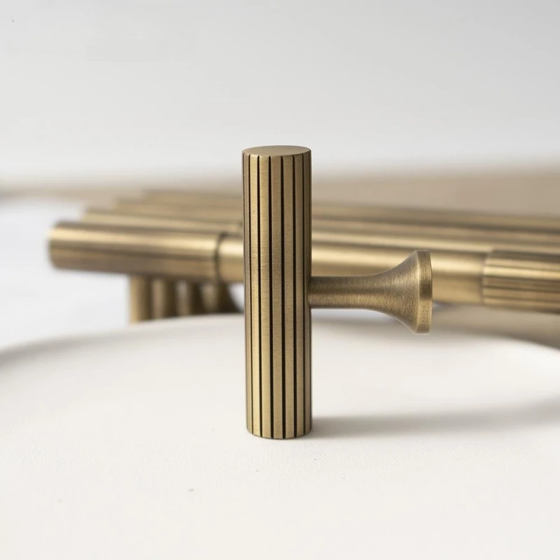 Antique Solid Brass Kitchen Drawer Handles Armário Puxadores de Armário Bronze Nórdico Cloconjunto Wardrobe Hardware Handle para Móveis