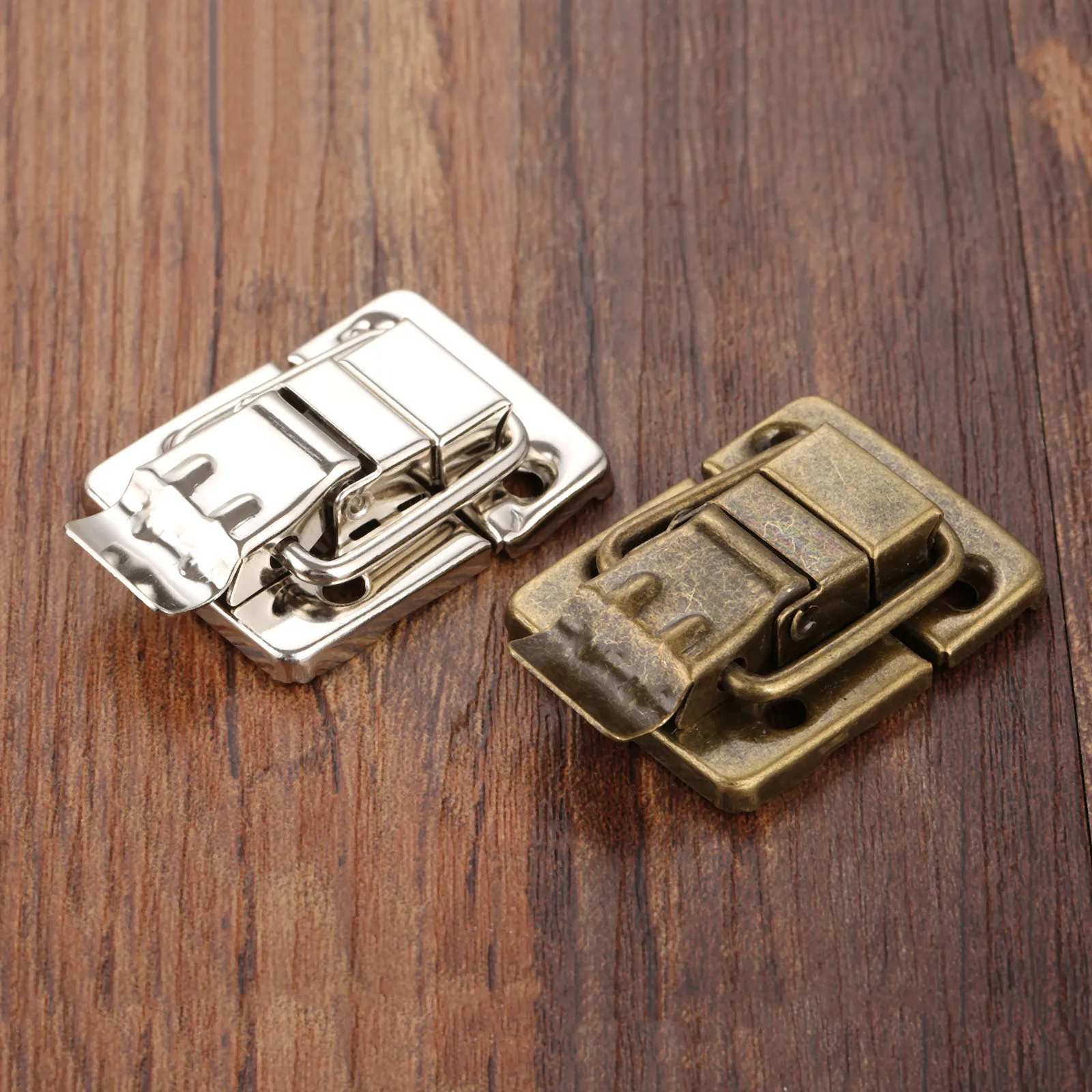 Furniture Fittings Antique Bronze Jewelry Wood Box Toggle Latch Hasp Drawer Latches Decorative Case Buckle Clasp 30*36mm DRELD