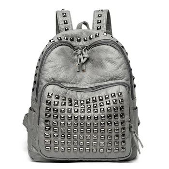 Zaini da donna in morbida pelle con rivetti alla moda Borsa da scuola per ragazze di grande capacità di design Borse da viaggio per zaini femminili di lusso Sac A Main