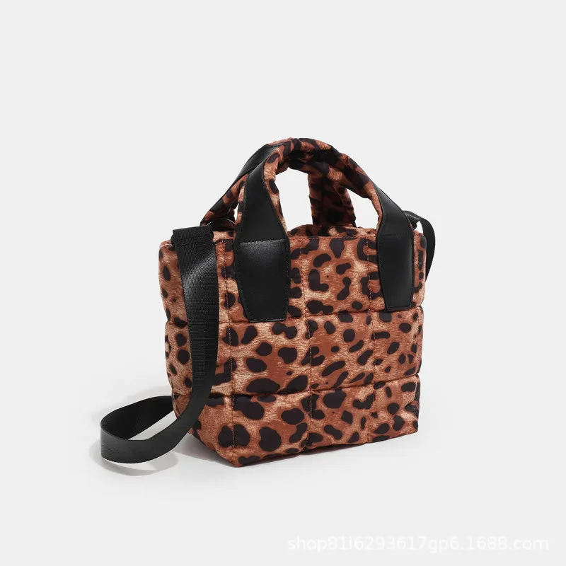 Women's Simple Lightweight Nylon Down Feel Shoulder Crossbody Handbag