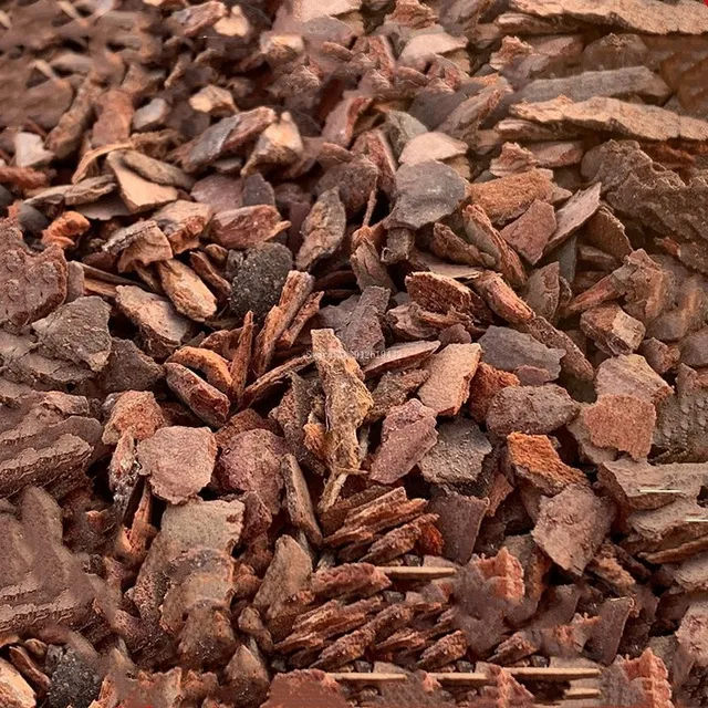 500g Fermented Pine Bark: Enhance Root Nourishment and Soil Moisture