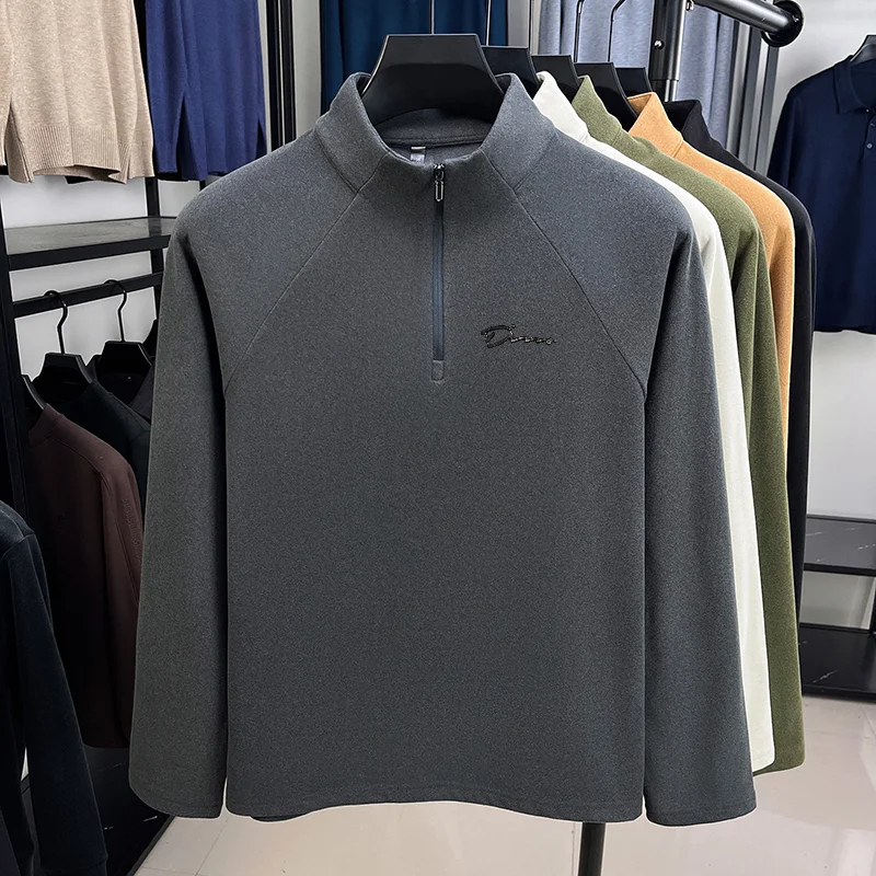 Hochwertiges Neues Herren-Langarmshirt mit Halbreißverschluss, Stehkragen und Schriftzug, Frühlings-Bestseller, Langarm-Trend, Freizeitkleidung für Männer – Detail 10