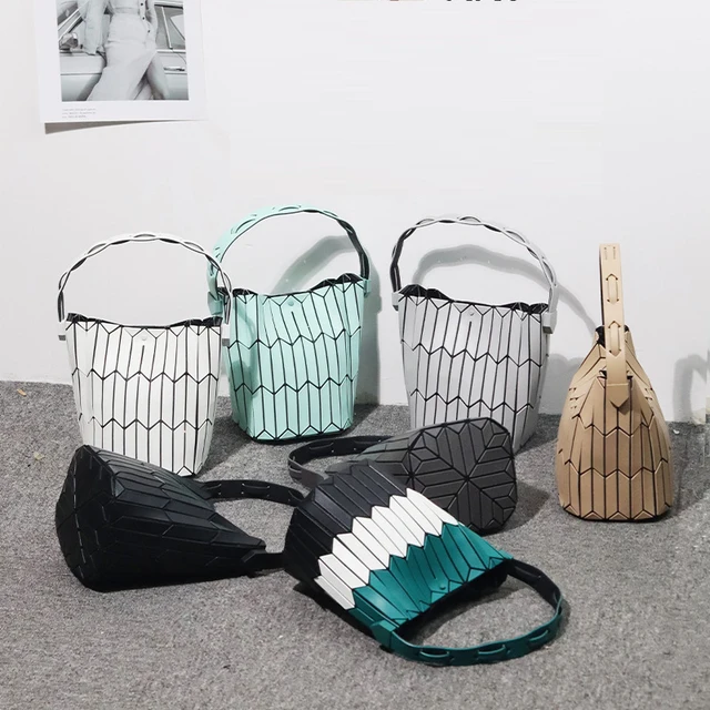 2024 New Top-Handle Bags For Women Designer Luxury Bao Bucket Bag Beach Shoulder Messenger Handbags Purse Y2k Tote Bag Clutch 2