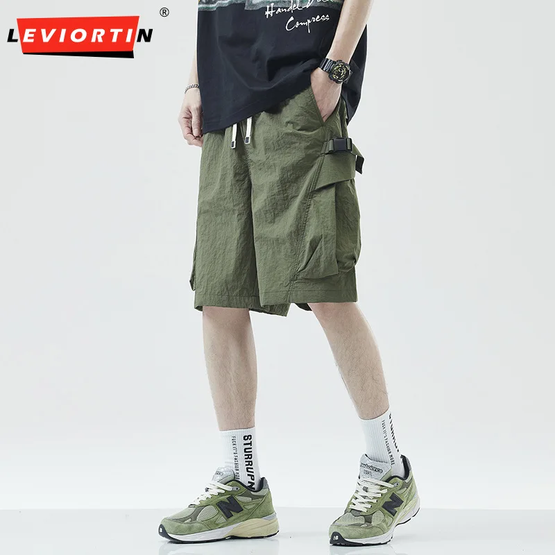 American orange casual shorts, men's trendy loose nylon five point paratrooper beach, summer thin ice silk oversized shorts