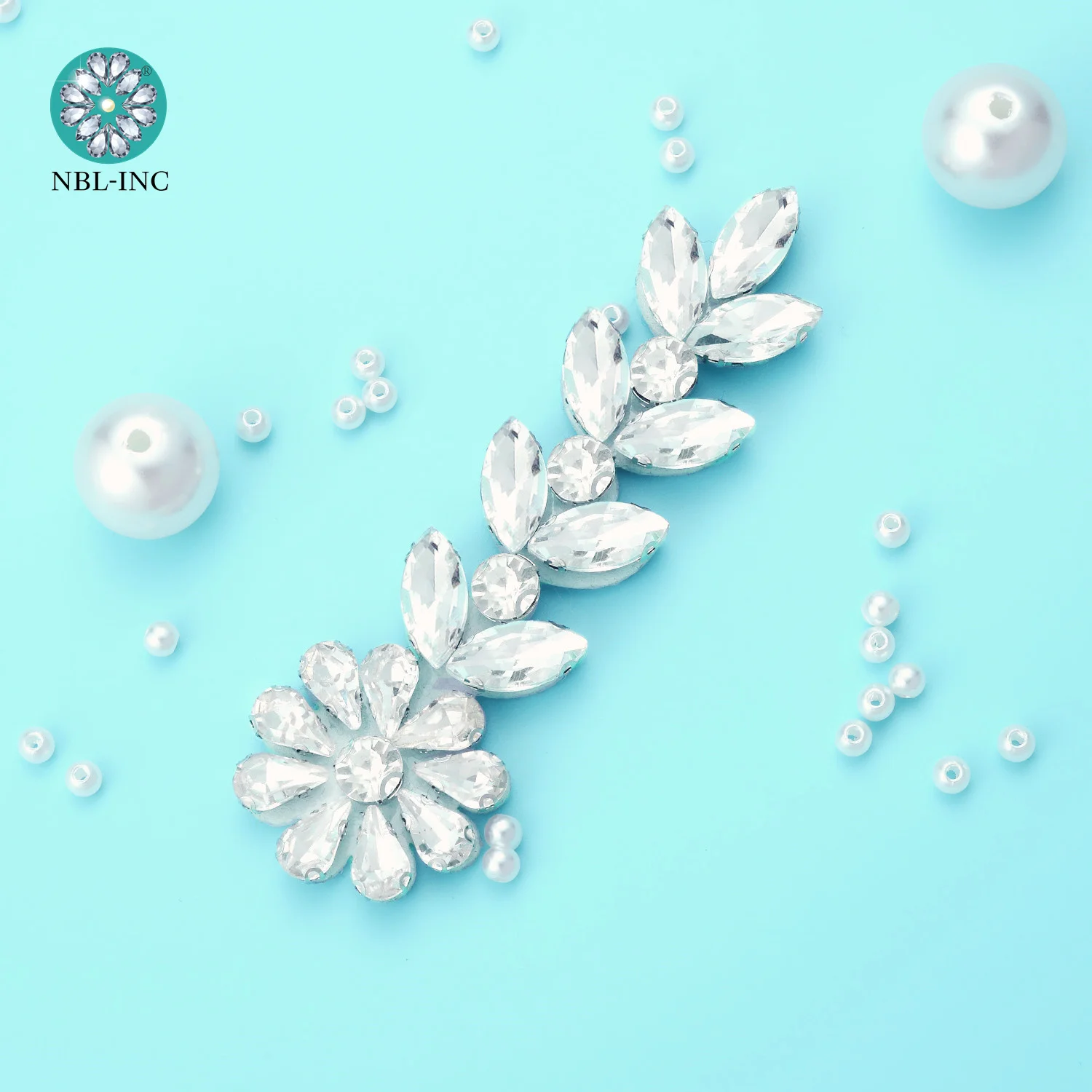 

(30 шт.) оптовая продажа серебряных кристаллов Стразы аппликация нашивка горячей фиксации приклеить утюгом для платья обуви аксессуар WDD1200