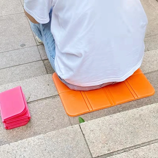 Folding Sit Pad