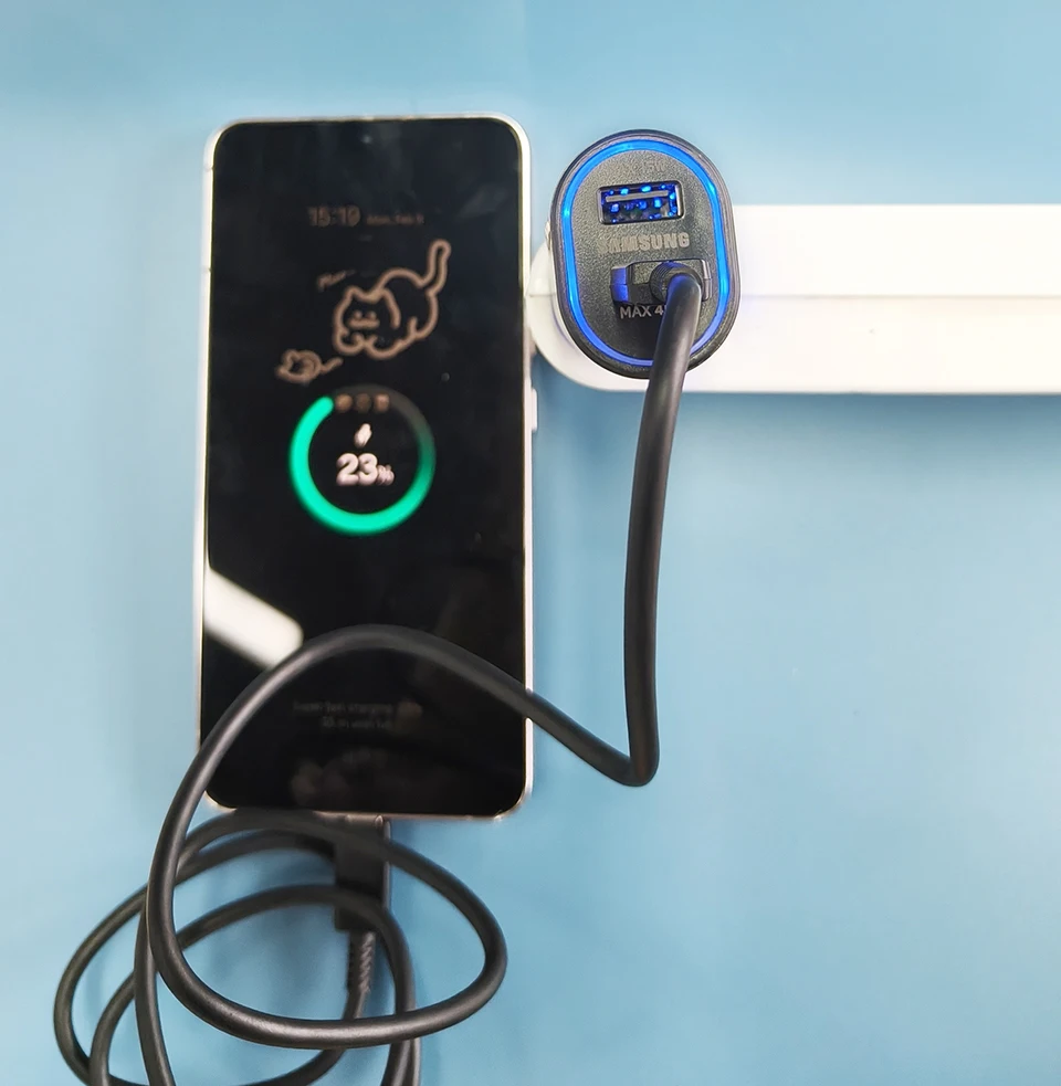SAMSUNG 60W USB Car Charger with Super Fast Charging Technology