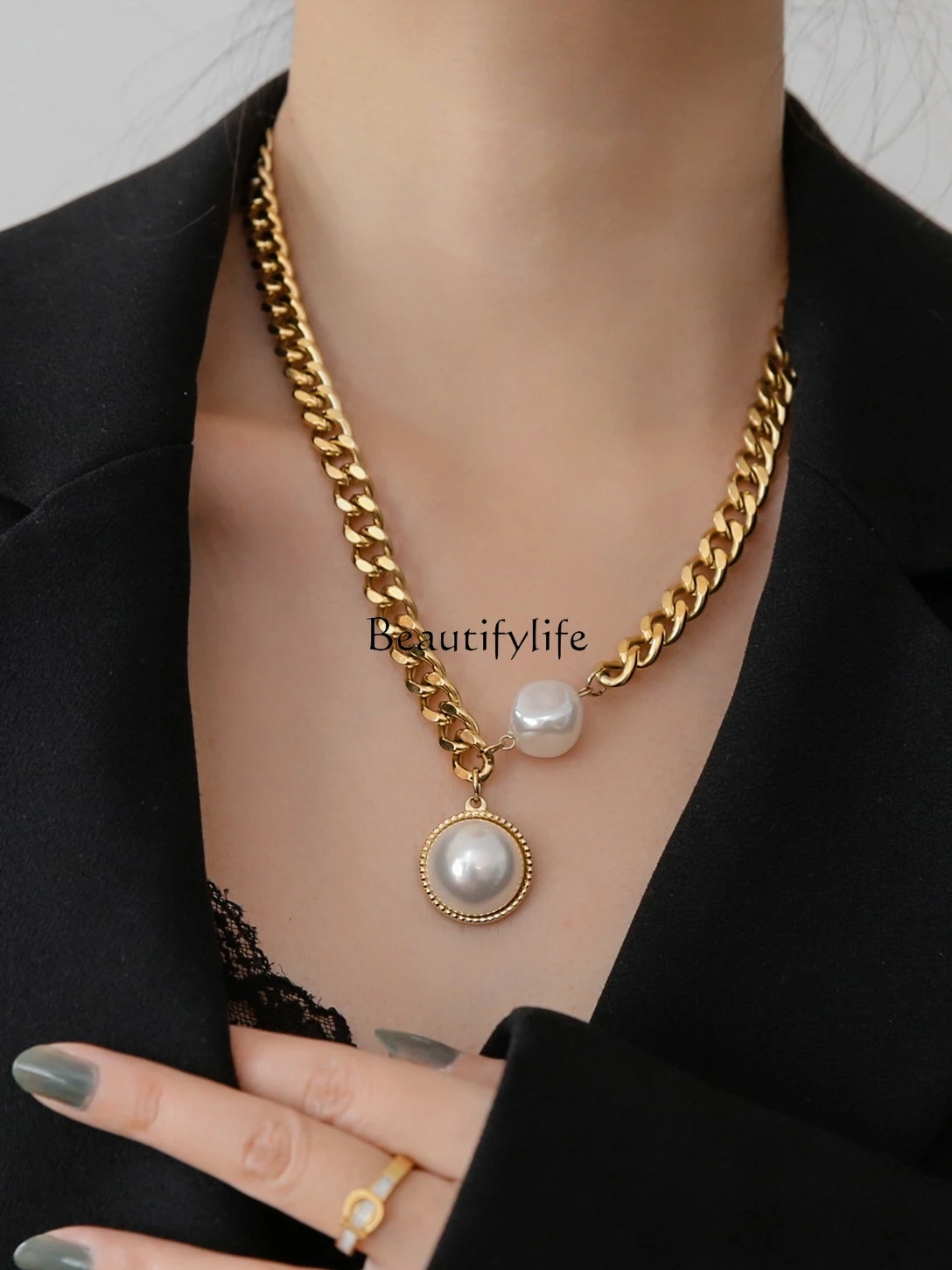 

Exaggerated Golden Thick Pearl European and American Fashion Non-Fading Accessories