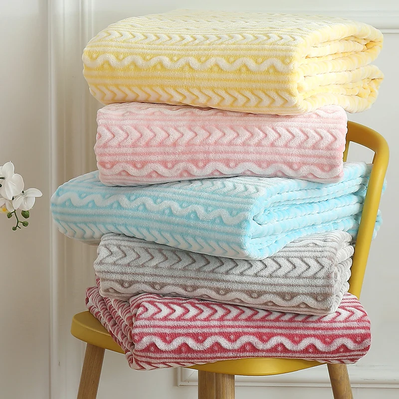 

Flannel Throw Blankets Fuzzy Super Soft Comfy and Cozy Luxury Flannel Throw Blankets for Couch Sofa Stripe Breathable Bedspreads